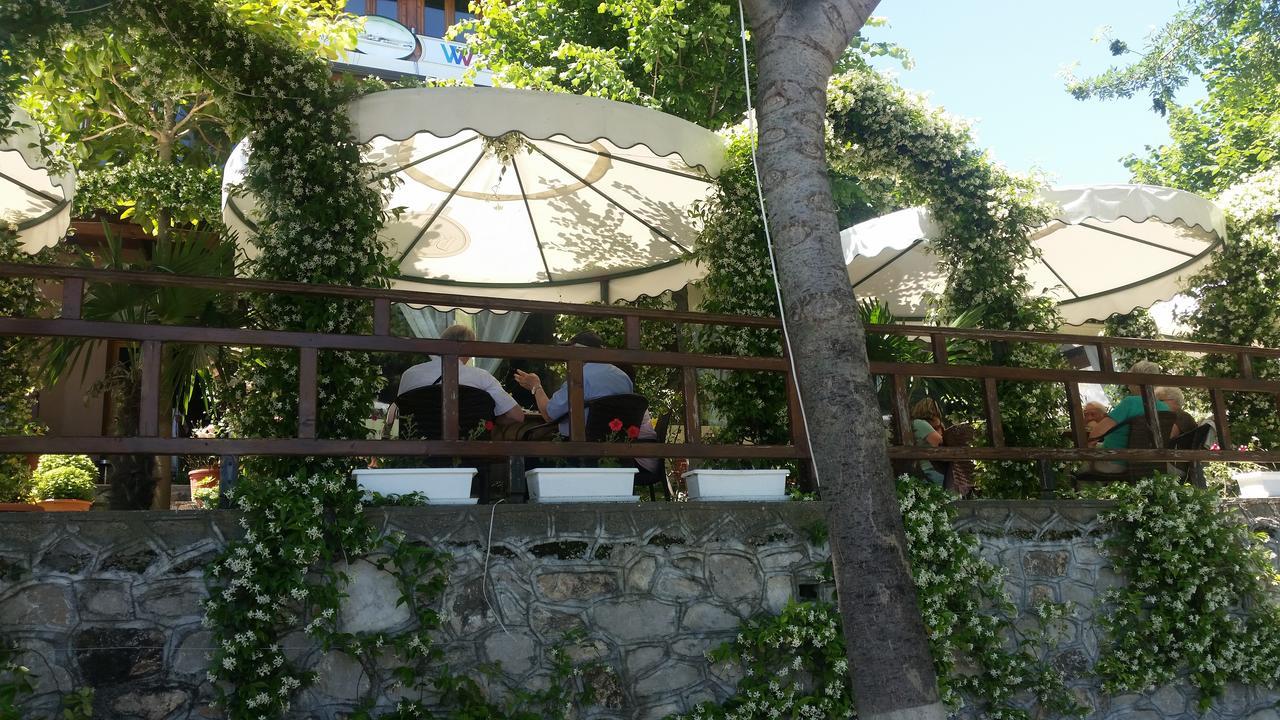 Hotel Vataksi Shkodër Esterno foto