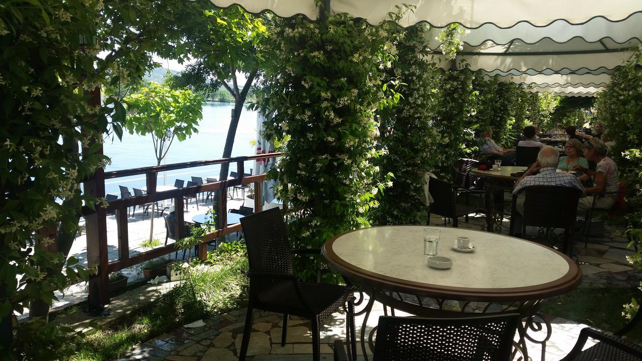 Hotel Vataksi Shkodër Esterno foto