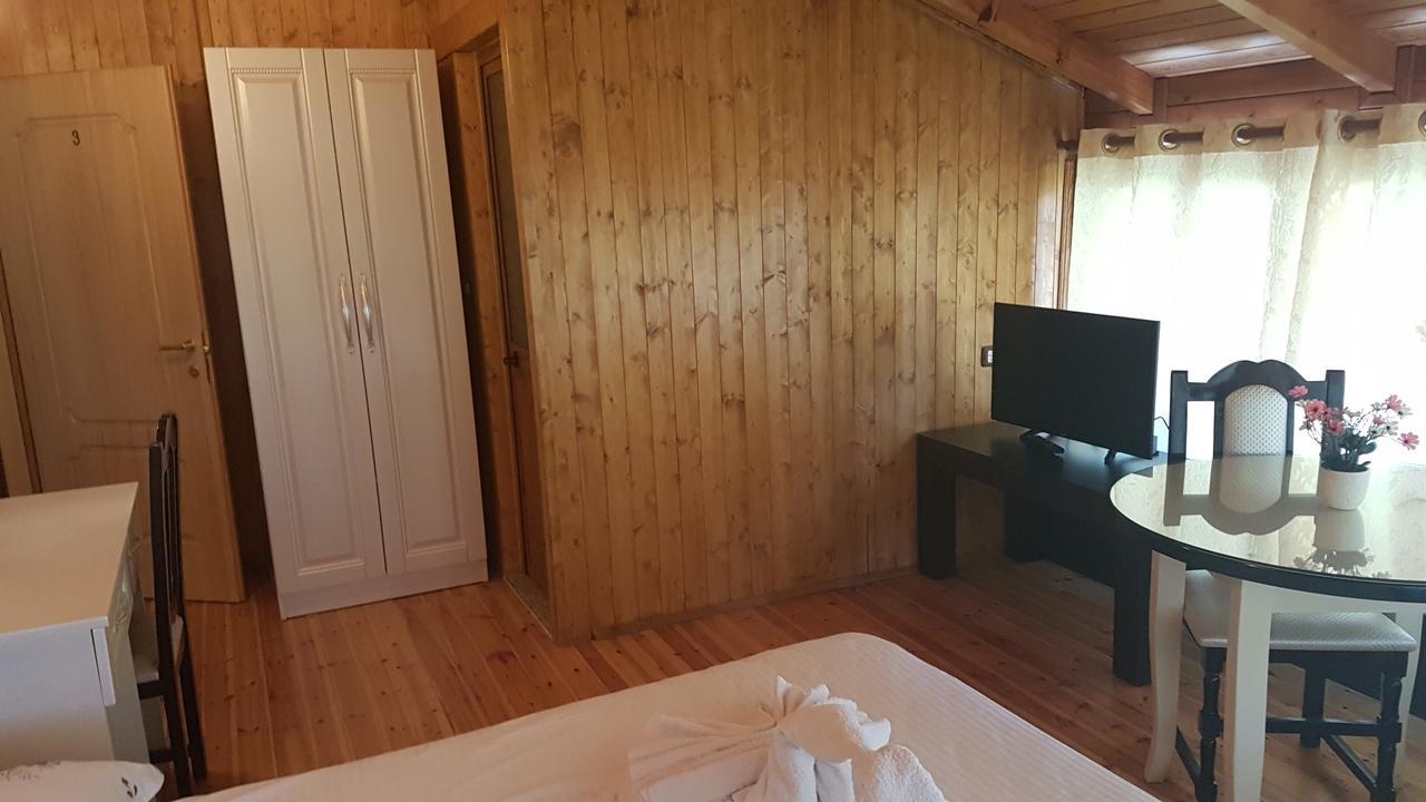 Hotel Vataksi Shkodër Esterno foto