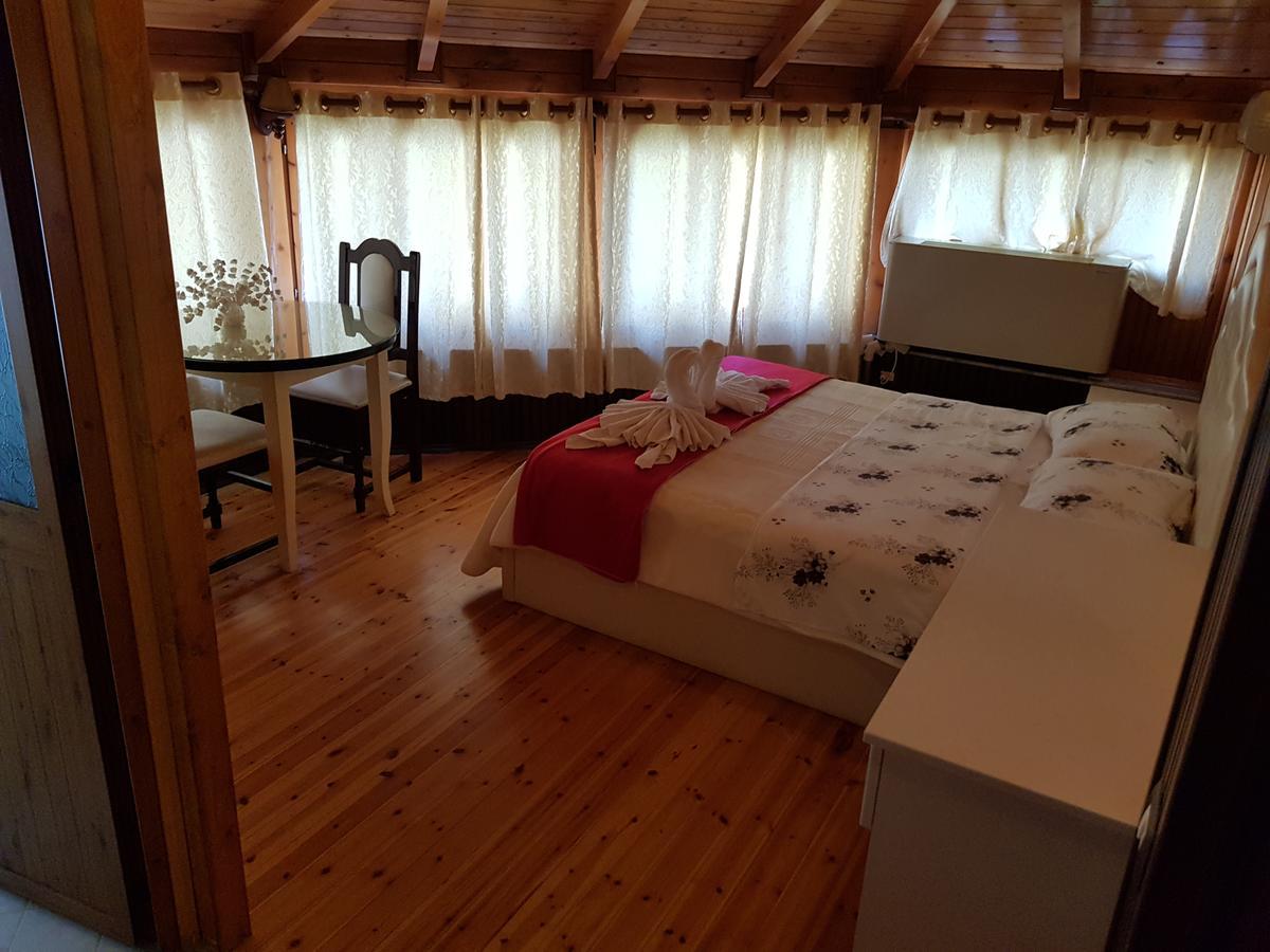 Hotel Vataksi Shkodër Esterno foto