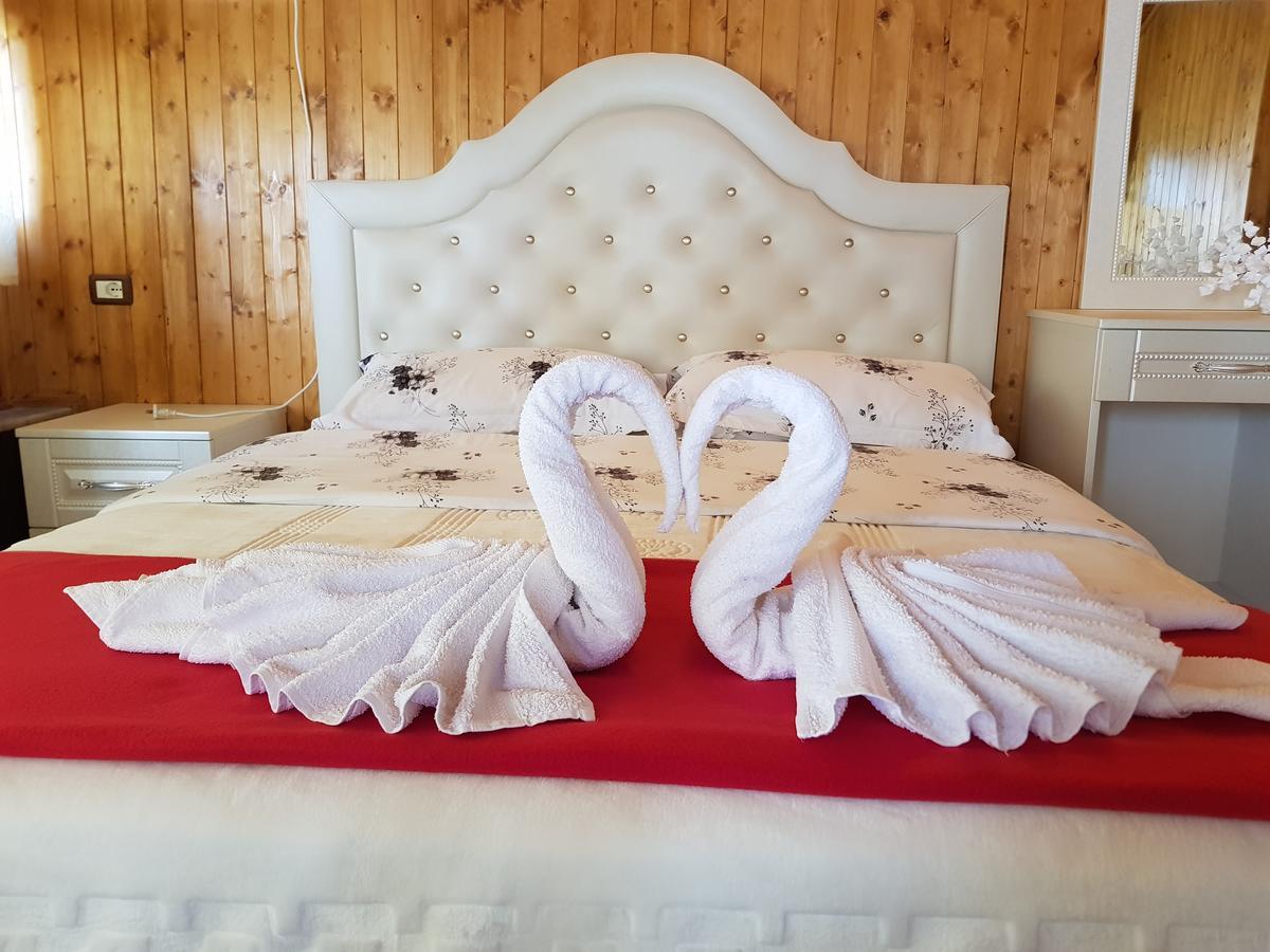 Hotel Vataksi Shkodër Esterno foto